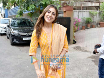Photo: Sara Ali Khan snapped at Aanand L Rai's office in Andheri