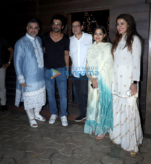 photos esha gupta sunny leone iulia vantur and others grace raza beigs eid bash 4