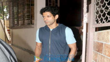 Photos: Farhan Akhtar spotted at Shankar Mahadevan’s dubbing studio