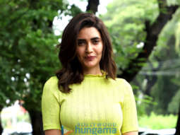 Photos: Karishma Tanna snapped in Juhu