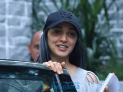 Photos: Kiara Advani spotted in Juhu