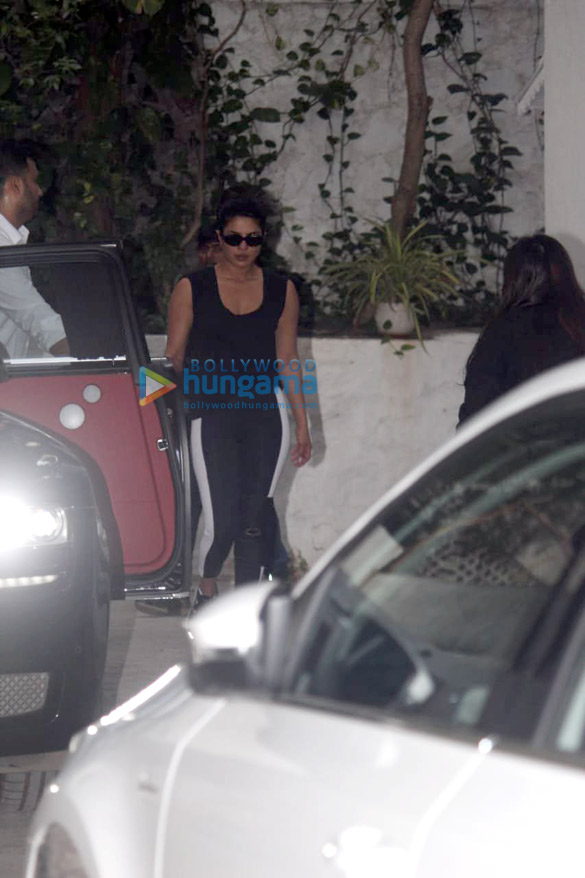 Photos: Priyanka Chopra Jonas, Zaira Wasim and Farhan Akhtar snapped during a shoot in Bandra