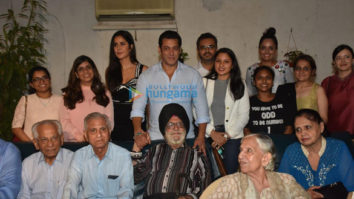 Photos: Salman Khan and Katrina Kaif meet families who have witnessed the 1947 partition