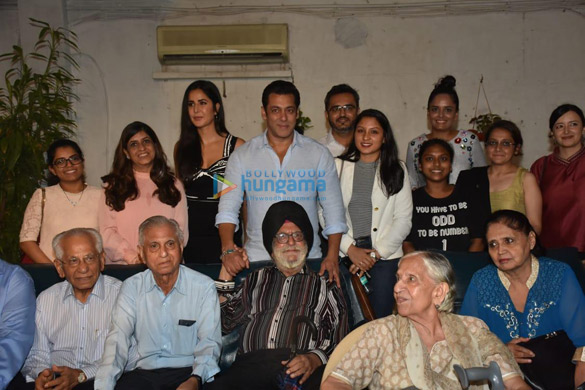 Photos: Salman Khan and Katrina Kaif meet families who have witnessed the 1947 partition