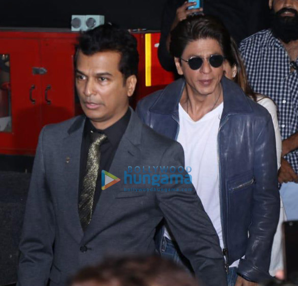 photos shah rukh khan and others grace the music and trailer launch of the marathi film smile please 4