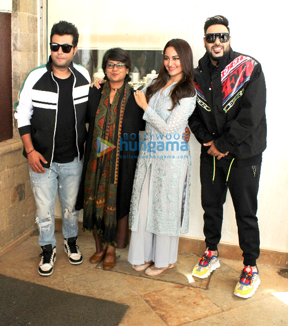 Photos: Sonakshi Sinha, Varun Sharma and Badshah spotted promoting their film ’Khandaani Shafakhana’