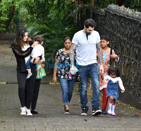 photos sunny leone snapped with husband and kids at play school in juhu 4