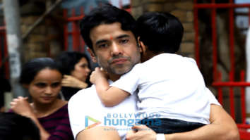 Photos: Tusshar Kapoor and his son Laksshya snapped at Shani Temple in Juhu