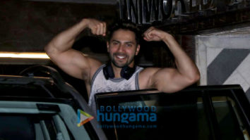 Photos: Varun Dhawan and Natasha Dalal spotted in Juhu