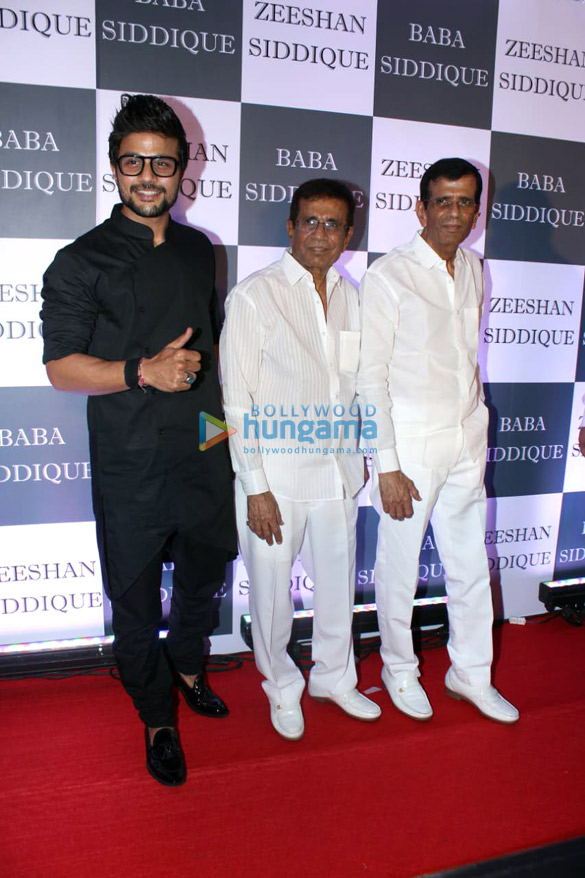 salman khan iulia vantur arbaaz khan mouni roy and others snapped at baba siddiques iftaar party 11