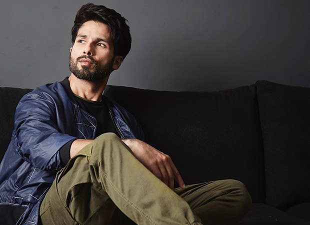 Shahid Kapoor’s 16 year challenge is just him with and without beard and we’re SHOOK!