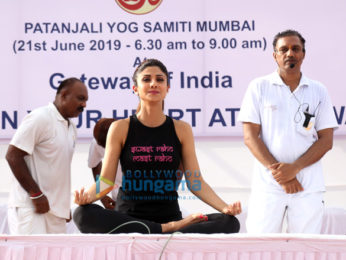 Photos: Shilpa Shetty snapped celebrating World Yoga Day at Gateway of India