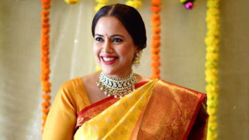 Sameera Reddy has a traditional baby shower and the photos are indeed heart-warming!