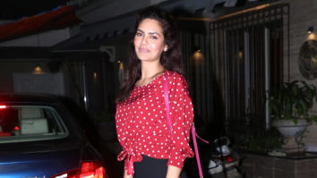 Esha Gupta spotted in Juhu