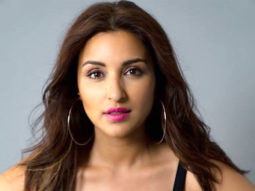 Bottle Cap Challenge! Parineeti Chopra gives a sporty twist to this challenge given by Akshay Kumar to B-town!
