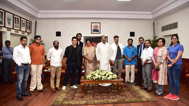 Hrithik Roshan, Sajid Nadiadwala and Super 30 team meet Vice President of India Venkaiah Naidu
