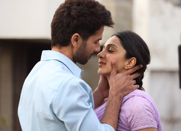 Kabir Singh Box Office Collections - The Shahid Kapoor starrer Kabir Singh and Article 15 keep collecting on Wednesday Kabir Singh Box Office Collections - The Shahid Kapoor starrer Kabir Singh and Article 15 keep collecting on Wednesday