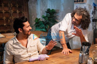 on the sets of the movie Love Aaj Kal 2