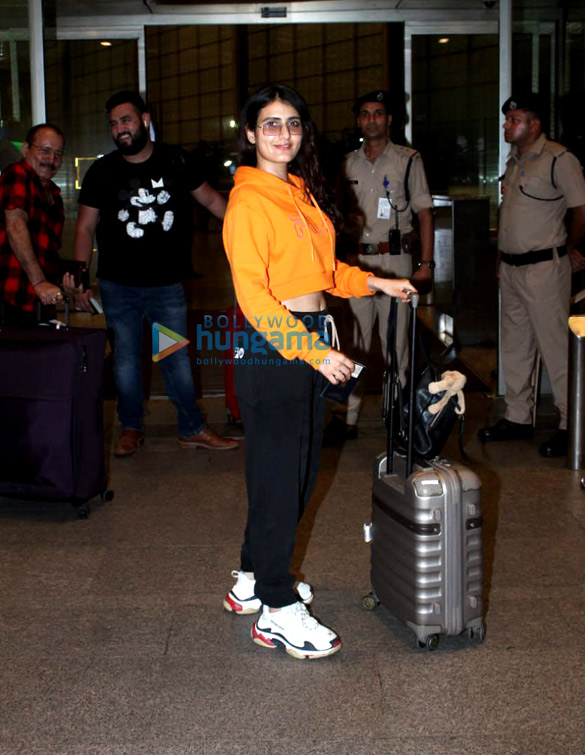 photos alia bhatt aditya roy kapur and others snapped at the airport 7