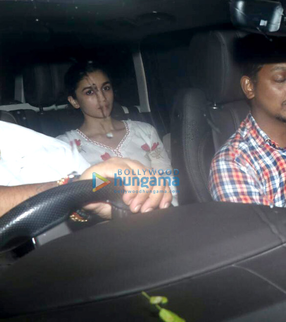 photos alia bhatt snapped at a friends place in juhu 3