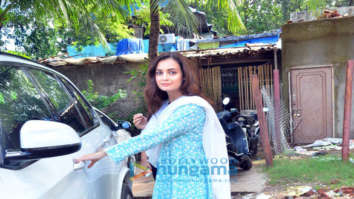 Photos: Dia Mirza spotted after a photoshoot in Versova