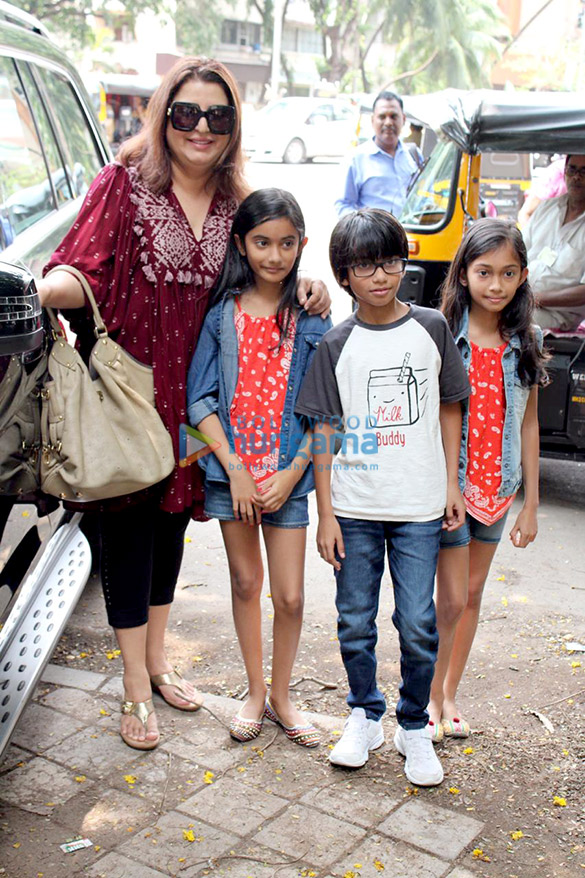 Photos: Farah Khan snapped with her kids at Kromakay Salon in Juhu