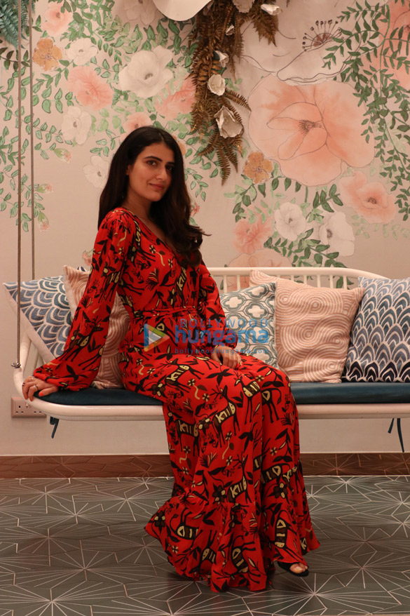 Photos: Fatima Sana Shaikh snapped holidaying in Macao Photos: Fatima Sana Shaikh snapped holidaying in Macao