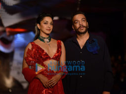 Photos: Kiara Advani snapped walking the ramp for designer Amit Aggarwal at the India Couture Week in Delhi