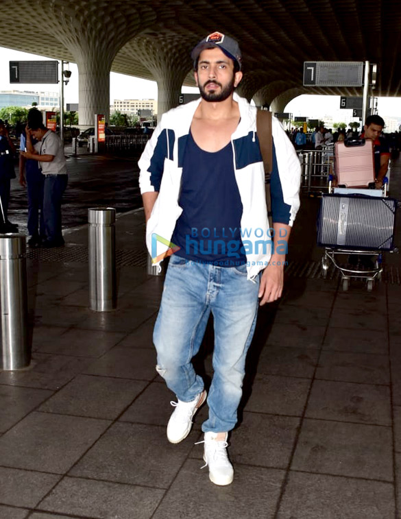 photos malaika arora rakul preet singh diana penty and others snapped at the airport 1