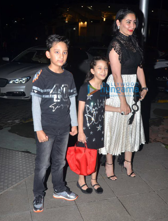 photos manyata dutt spotted with her kids at yauatcha in bkc 2 2