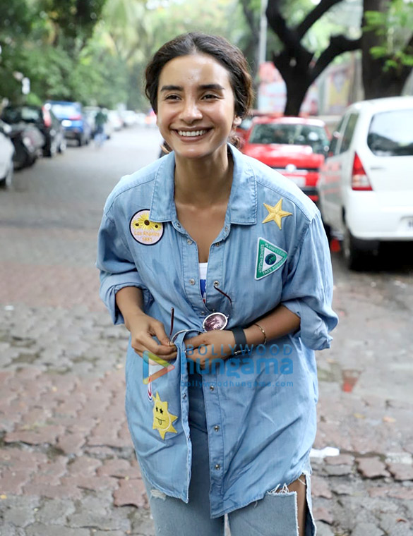 photos patralekha snapped in juhu 2