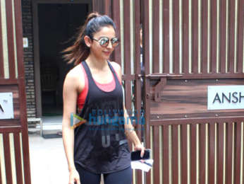 Photos: Rakul Preet Singh snapped at Anushka yoga