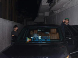 Photos: Ranbir Kapoor and Ayan Mukerji spotted at the Dharma office in Khar