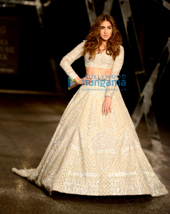 Photos Sara Ali Khan walks the ramp for Shane Falguni at India Couture ...