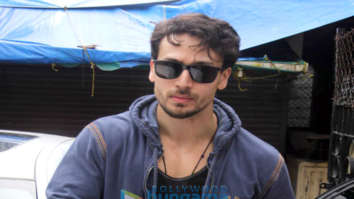 Photos: Tiger Shroff spotted at the gym in Khar