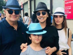 Rishi Kapoor and Neetu Singh are all smiles as they pose with daughter Riddhima and granddaughter Samara