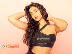 Celebrity wallpaper of Saiee Manjrekar