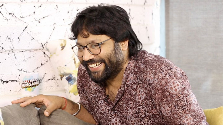 Sandeep Reddy Vanga BASHES & TROLLS Film Critics & Their Negative Reviews | Kabir Singh Sandeep Reddy Vanga BASHES & TROLLS Film Critics & Their Negative Reviews | Kabir Singh