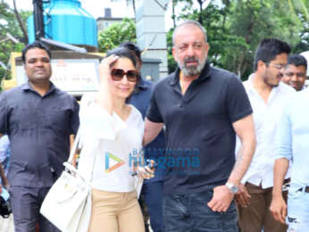 Photos: Sanjay Dutt and Manyata Dutt snapped attending the teaser launch of Prasthanam