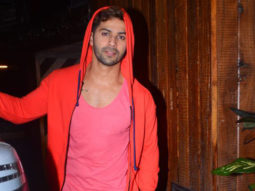 Varun Dhawan snapped at the gym in Juhu