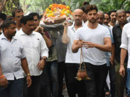Celebs attend Hrithik Roshan’s grandfather J.Om Prakash’s funeral Part 1