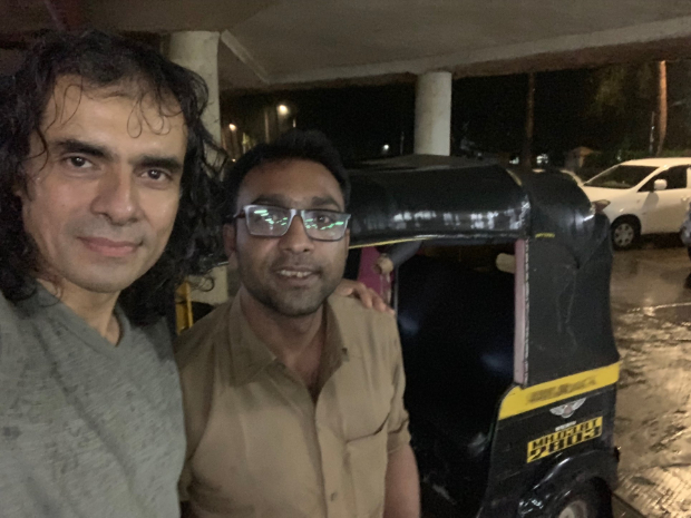 Imtiaz Ali shares a heartwarming tale of auto-rickshaw driver who gave him free ride during Mumbai Rains Imtiaz Ali shares a heartwarming tale of auto-rickshaw driver who gave him free ride during Mumbai Rains