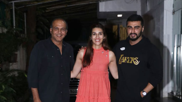Kriti Sanon & Arjun Kapoor spotted at Sunny Super Sound