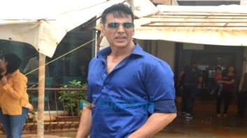 Photos: Akshay Kumar snapped during Mission Mangal interviews