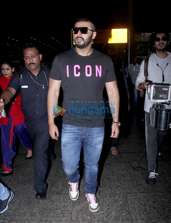 photos arjun kapoor and mohit marwah snapped at the airport 1
