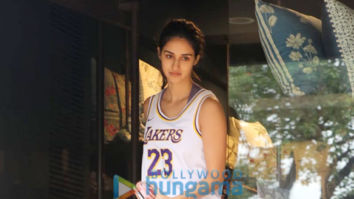 Photos: Disha Patani snapped at a store in Juhu