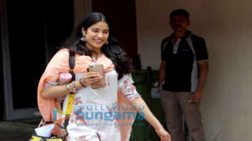 Photos: Janhvi kapoor And Pooja Hegde spotted after her Pilates session