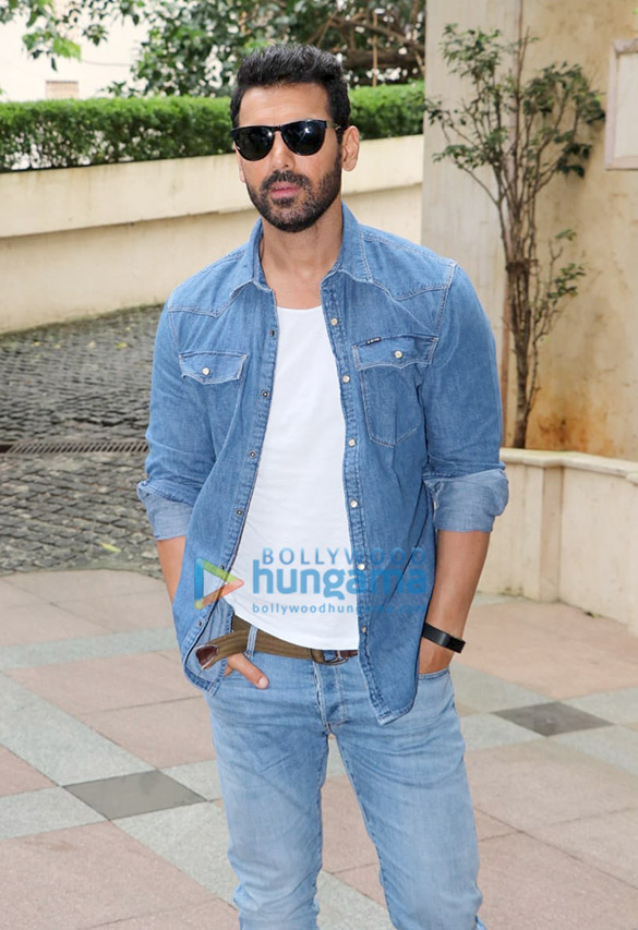 photos john abraham mrunal thakur and nikhil advani snapped promoting their film batla house at radio city office in bandra 1