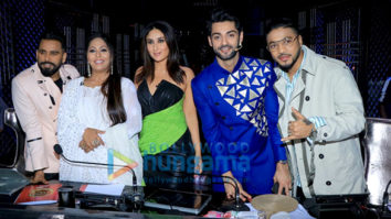 Photos: Kareena Kapoor Khan, Waheeda Rehman, Asha Parekh and others snapped on sets of Dance India Dance