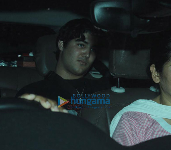 photos kriti sanon bhumi pednekar and others grace the screening of mission mangal at yrf studio 1